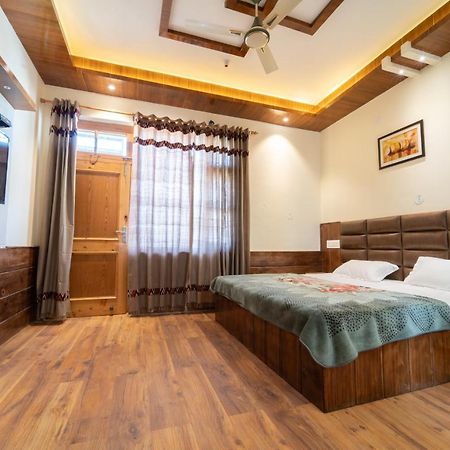 Mathan View Homestay - 3Min Drive To Kullu-Manali Airport Shamshi Buitenkant foto