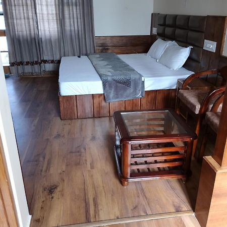 Mathan View Homestay - 3Min Drive To Kullu-Manali Airport Shamshi Buitenkant foto